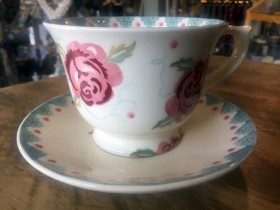july_30_rose_and_bee_teacup