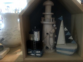 lighthouse_harbour_yacht